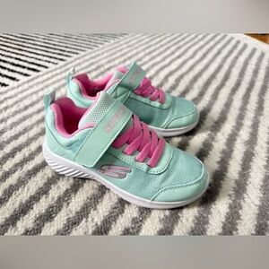 Skechers Toddler Girls Skech Fast Fastening Strap Casual Sneakers Size 12